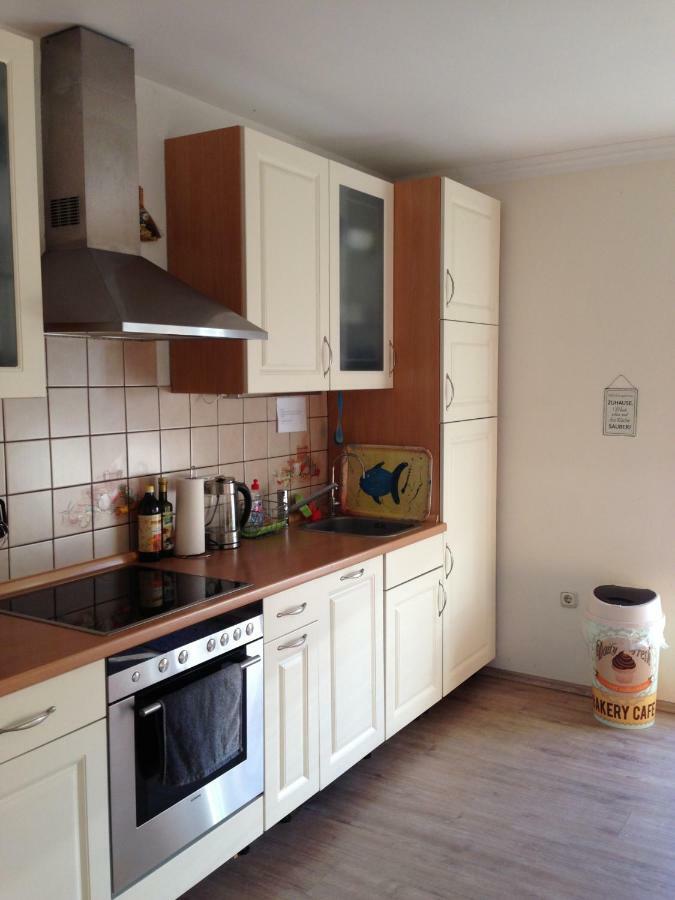 Ferienwohnung Mit Garten In Koeln Eksteriør bilde